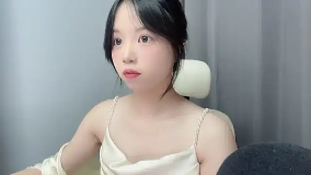 Xiaoqing00 online show from May 2026 02:41:02 AM