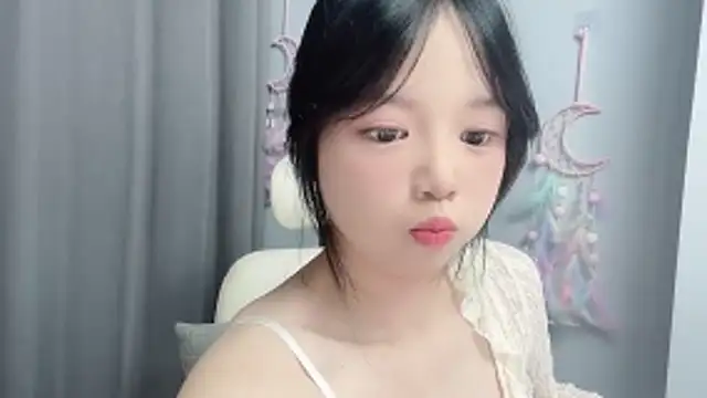 Xiaoqing00 online show from May 2026 05:25:02 AM