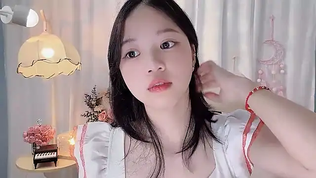 Xiaoqing00 online show from July 2026 04:43:02 AM