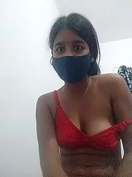 Snapshot of Shaniya03 chatting on May 2026 04:04:02 PM Shaniya03 online show from May 2026 04:04:02 PM