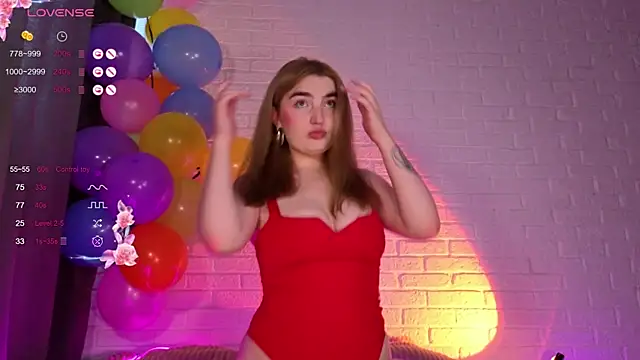 sweetandcuteee online show from June 2026 09:44:02 AM