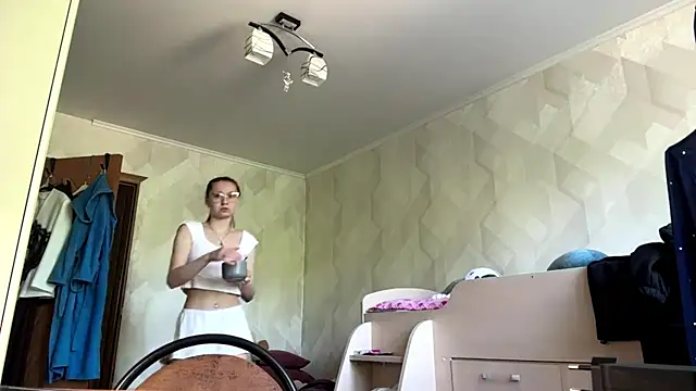 UncaringArtery online show from June 2026 06:12:02 AM