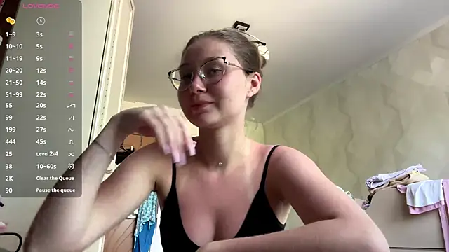 UncaringArtery online show from July 2026 07:32:02 AM
