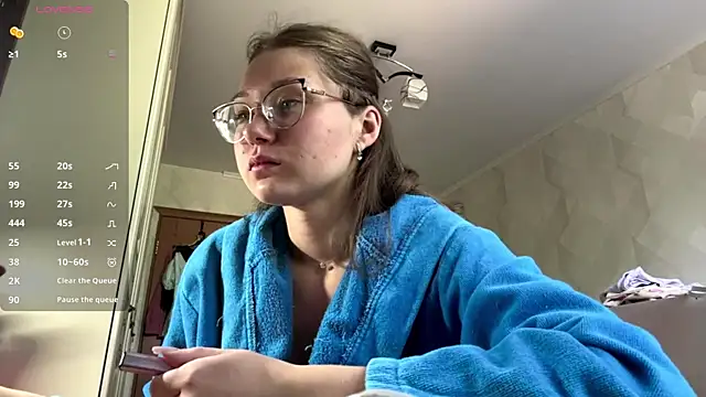 UncaringArtery online show from July 2026 06:18:01 AM