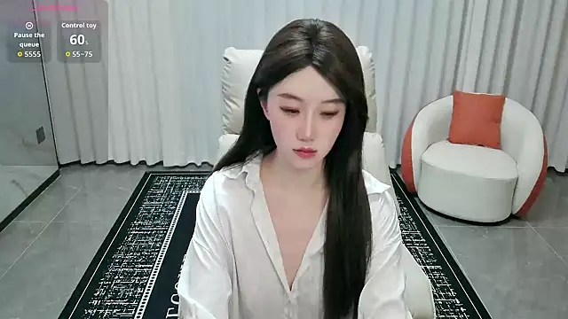 LUNYI-CC online show from June 2026 01:48:01 PM