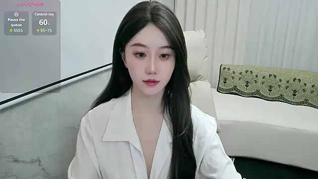 LUNYI-CC online show from July 2026 11:39:02 AM