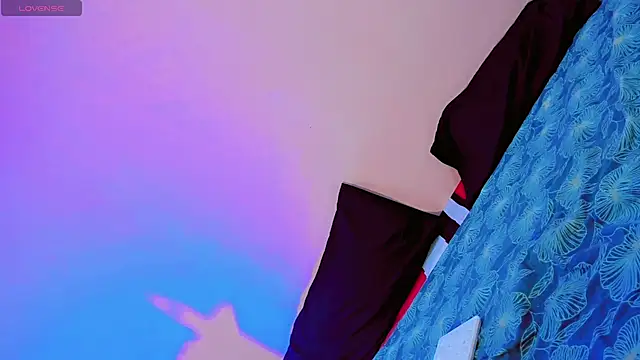 Tania Baker online show from April 2026 01:40:01 PM