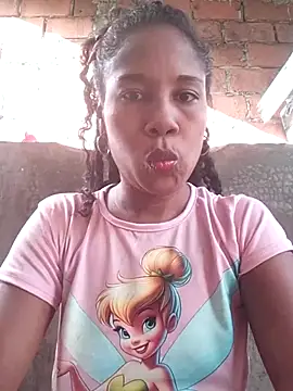 Snapshot of Lili-Sex chatting on May 2026 01:41:01 PM Lili-Sex online show from May 2026 01:41:01 PM