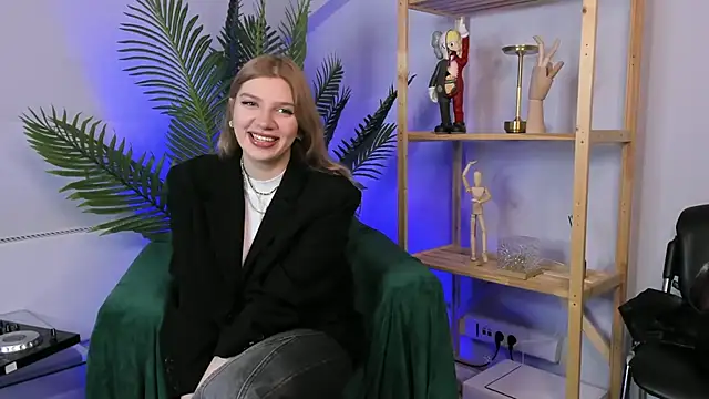 GloriaCwik online show from April 2026 01:49:01 PM