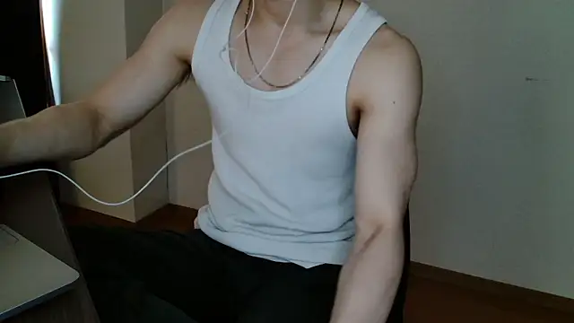 LEO1955 online show from April 2026 07:11:01 AM