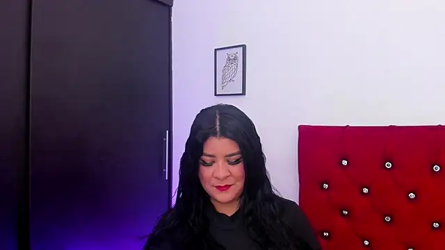 Katty West online show from May 2026 07:21:01 PM