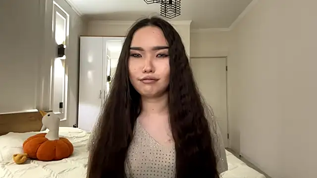 MardellHeavrin online show from May 2026 01:17:01 PM
