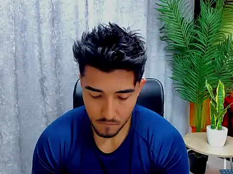 Snapshot of alangreek1 chatting on May 2026 01:50:01 PM alangreek1 online show from May 2026 01:50:01 PM