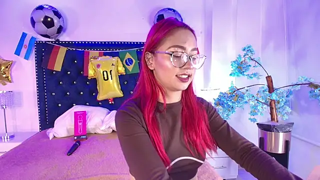 Amelie adams online show from June 2026 11:26:01 AM