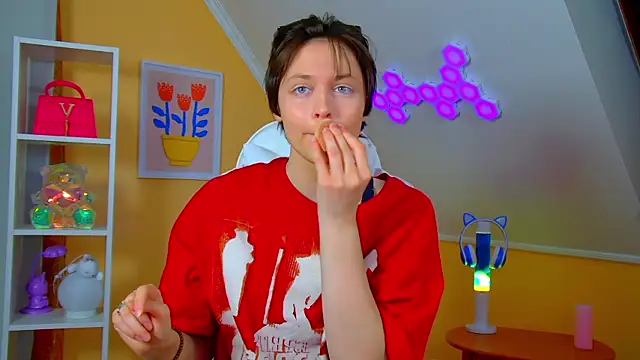 Snapshot of RitaRoses chatting on April 2026 07:19:02 PM RitaRoses online show from April 2026 07:19:02 PM