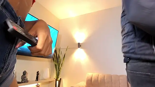 Honey luxury cute online show from April 2026 08:28:01 PM