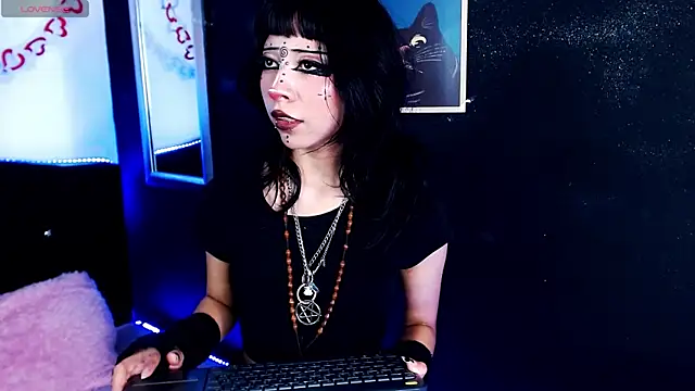 KiomyVamp online show from May 2026 04:02:02 PM