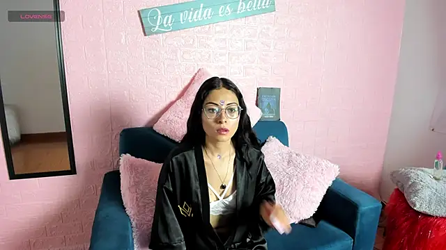 Kat santana online show from April 2026 08:46:01 PM