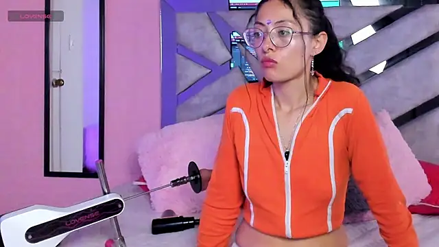 Kat santana online show from April 2026 06:03:02 PM