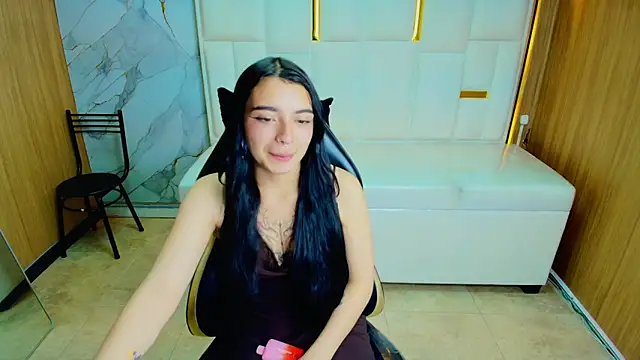 Snapshot of Samantha_petite_tf chatting on May 2026 03:11:02 AM Samantha petite tf online show from May 2026 03:11:02 AM