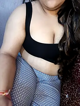 Snapshot of FATTY_GIRLl chatting on April 2026 04:12:01 PM FATTY GIRLl online show from April 2026 04:12:01 PM