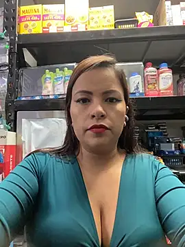 MIA ROSSEEE online show from June 2026 08:42:01 PM