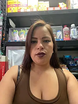 MIA ROSSEEE online show from July 2026 02:34:01 PM