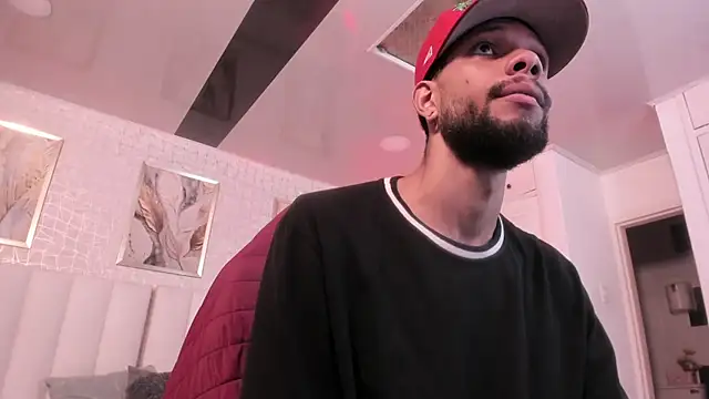 Snapshot of cero_khalifa chatting on May 2026 10:28:01 PM cero khalifa online show from May 2026 10:28:01 PM