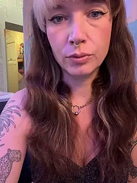kittendeluxe online show from July 2026 01:53:01 PM