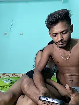 Hot-Couple4 online show from May 2026 07:52:02 PM