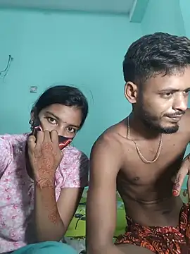 Hot-Couple4 online show from May 2026 06:09:01 PM