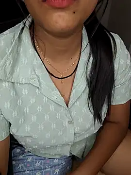 Tamilmoon006 online show from July 2026 04:49:02 PM