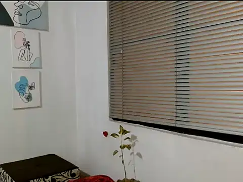 Snapshot of alisonnturbay chatting on April 2026 02:14:01 AM alisonnturbay online show from April 2026 02:14:01 AM