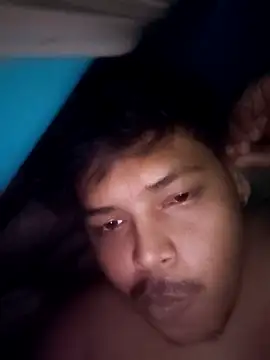 kdboy04 online show from April 2026 10:32:02 AM