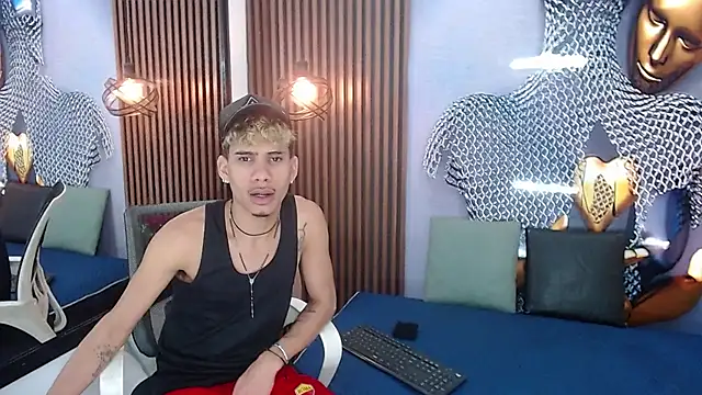 Skinny cute Alyer online show from May 2026 02:08:02 AM
