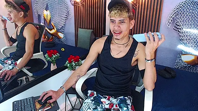 Skinny cute Alyer online show from May 2026 03:04:02 AM