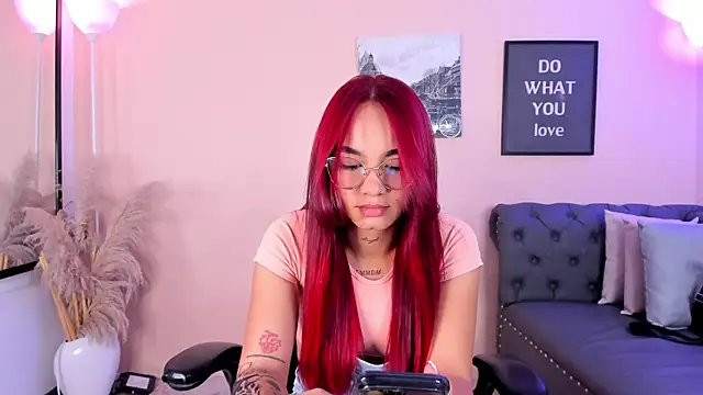  MaryAnn online show from July 2026 07:44:01 PM