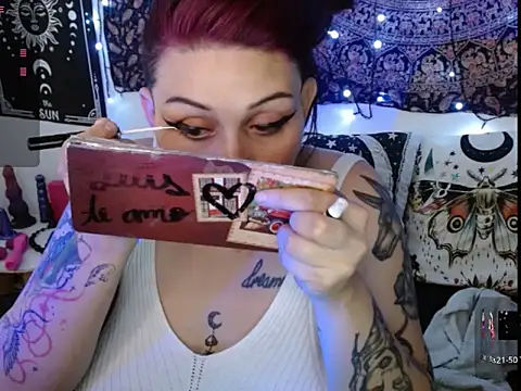 Ozzy Valentino online show from July 2026 10:29:02 PM