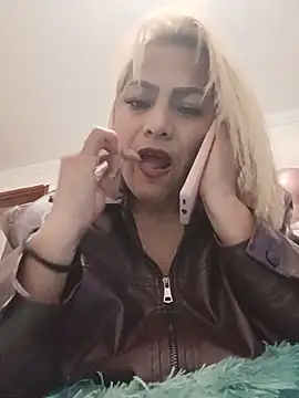 LUISA  07 online show from May 2026 12:59:01 AM