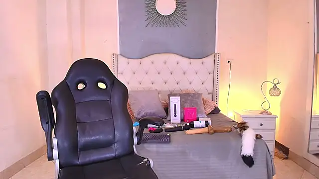 elizabeth santos1 online show from July 2026 10:41:01 PM