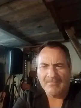 Snapshot of flashgorden chatting on April 2026 05:24:01 AM flashgorden online show from April 2026 05:24:01 AM