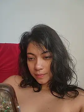 NefertitiXO online show from May 2026 10:27:02 PM