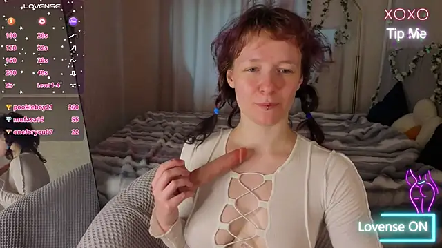 Ricki Bloom online show from June 2026 12:22:01 PM
