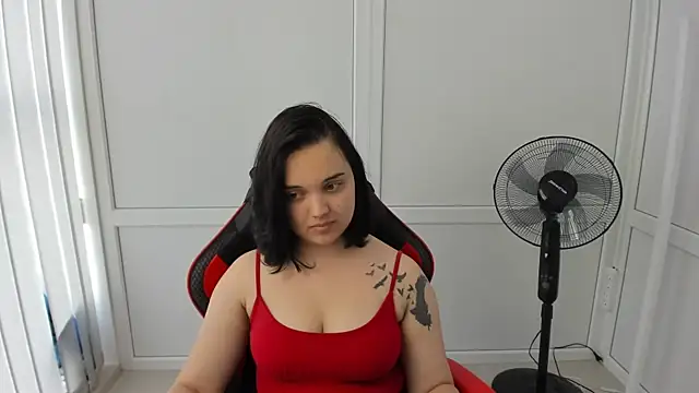 Caroline cutte online show from June 2026 08:39:01 AM