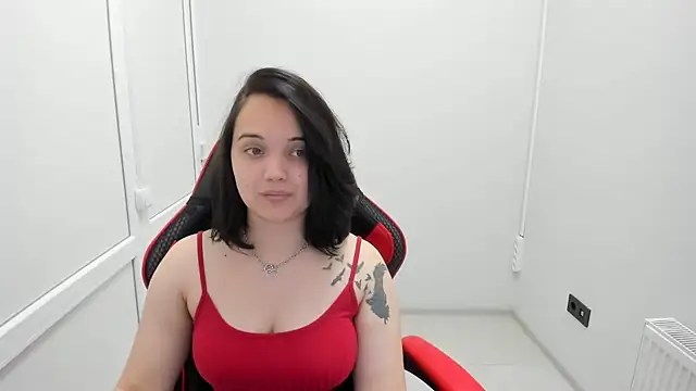 Caroline cutte online show from June 2026 07:45:02 AM