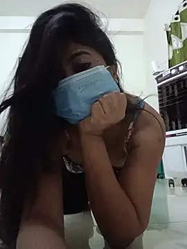 dearmona00 online show from May 2026 04:26:02 PM