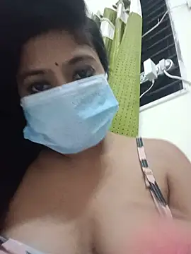 dearmona00 online show from May 2026 06:20:01 PM