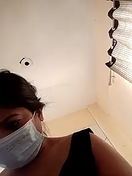 dearmona00 online show from July 2026 11:38:02 AM