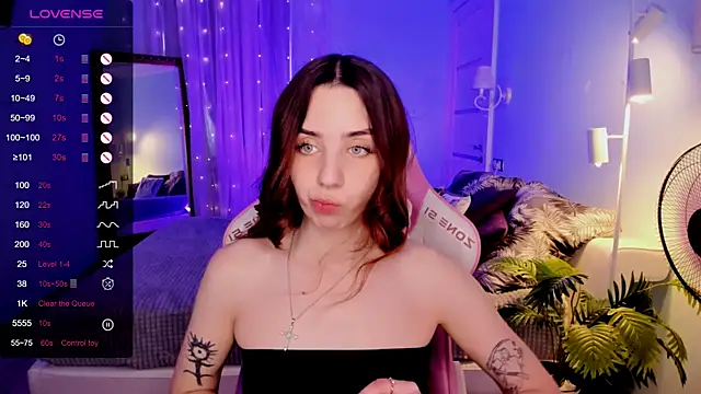 CharliGrace  online show from June 2026 08:09:02 AM
