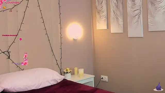 Liacandy  online show from April 2026 09:15:01 AM